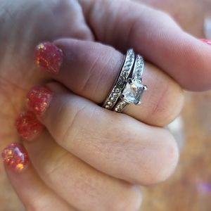 New Silver 2pc Wedding Stainless Steel Ring Set